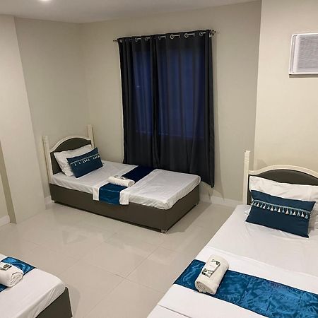 717 Residences Iloilo City Eksteriør billede