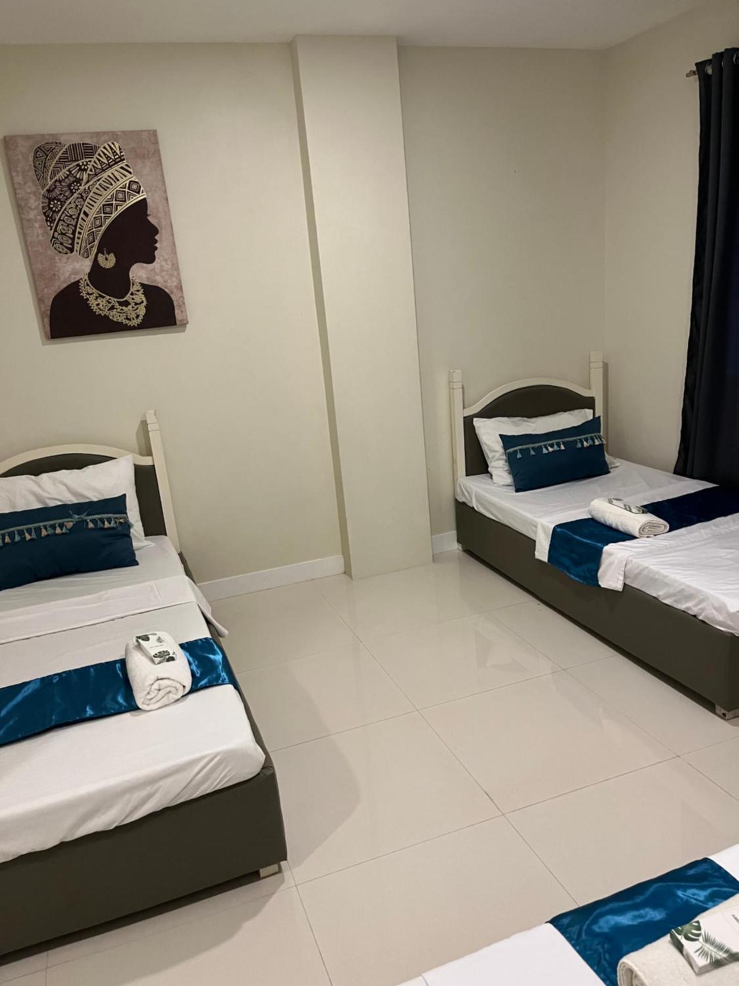 717 Residences Iloilo City Eksteriør billede